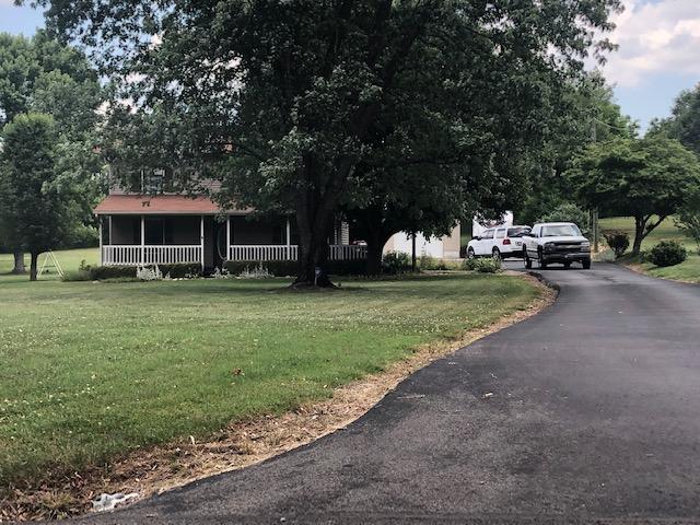 8102 Thompson School Road Corryton, TN 37721 - Photo 15 of 21 TSR - drive