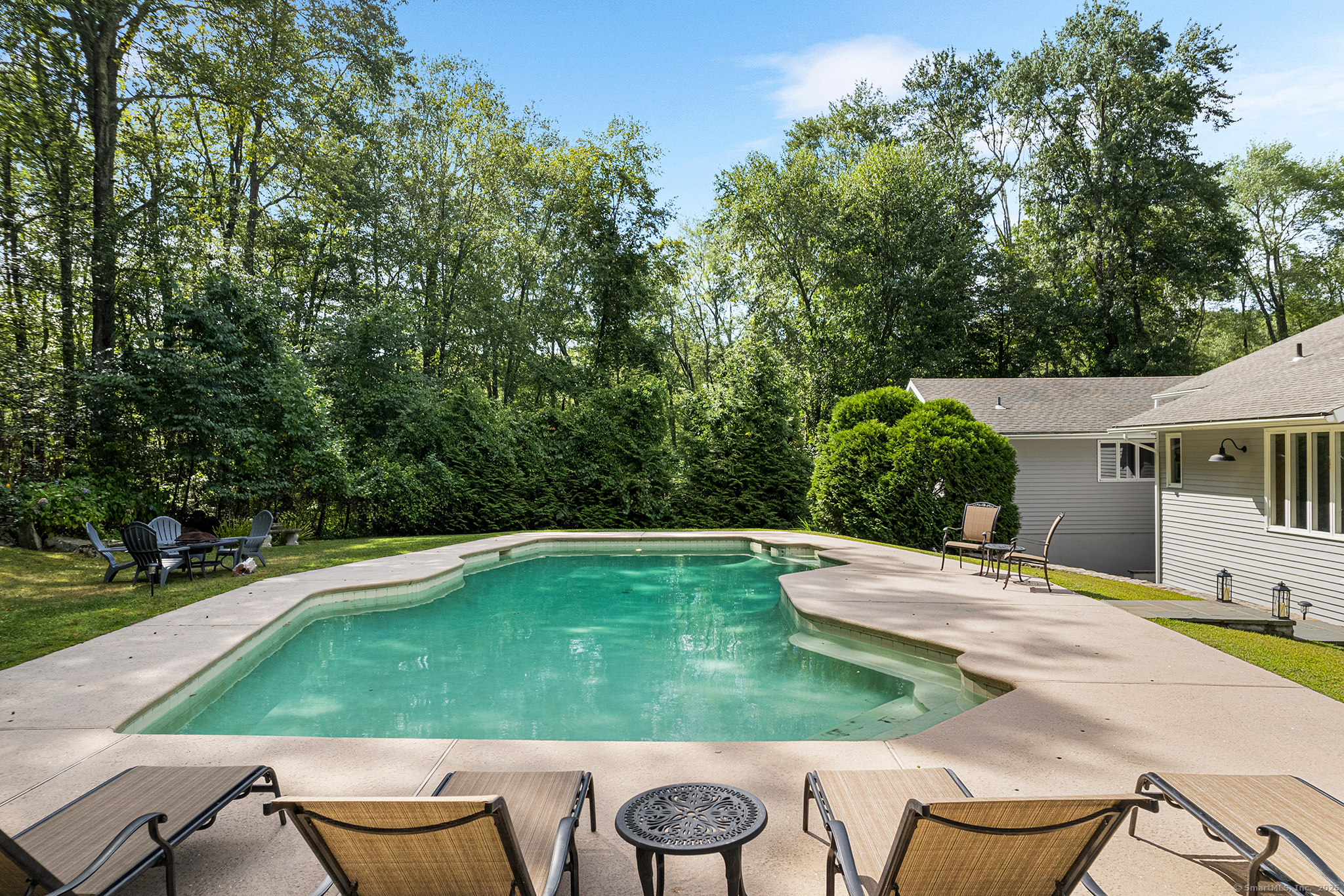 335 Georgetown Road Weston, CT 06883 - Photo 35 of 39