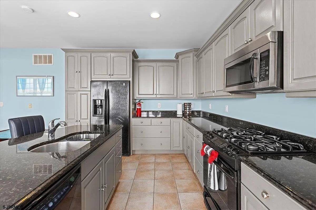 2100 West Riverside Drive Atlantic City, NJ 08401 - Photo 31 of 57