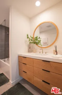 $1,895,000 | 1212 Ocean Park Boulevard, Unit 16, Santa Monica, CA 90405