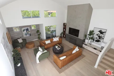 $1,895,000 | 1212 Ocean Park Boulevard, Unit 16, Santa Monica, CA 90405