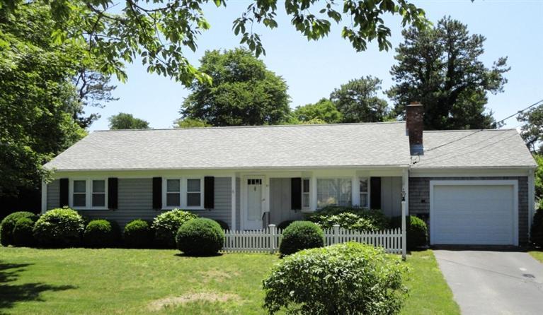 51 Brezner Lane Centerville, MA 02632 - Photo 1 of 12 Primary Photo