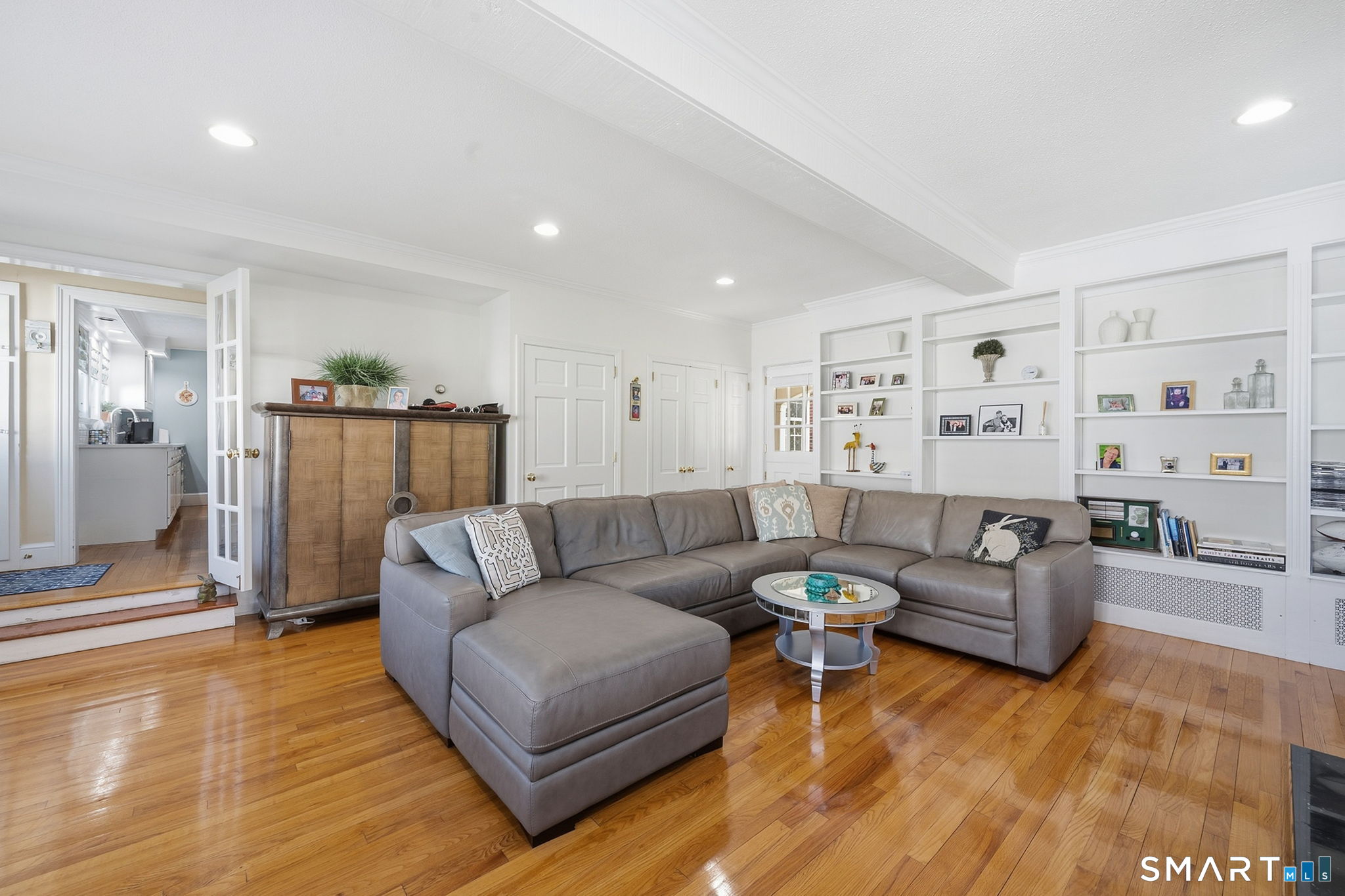 28 Colony Road West Hartford, CT 06117 - Photo 16 of 40 Gallery Image 16