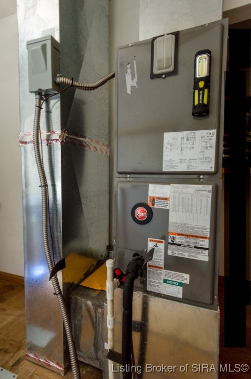 132 South Garrison Hollow Road Salem, IN 47167 - Photo 18 of 44