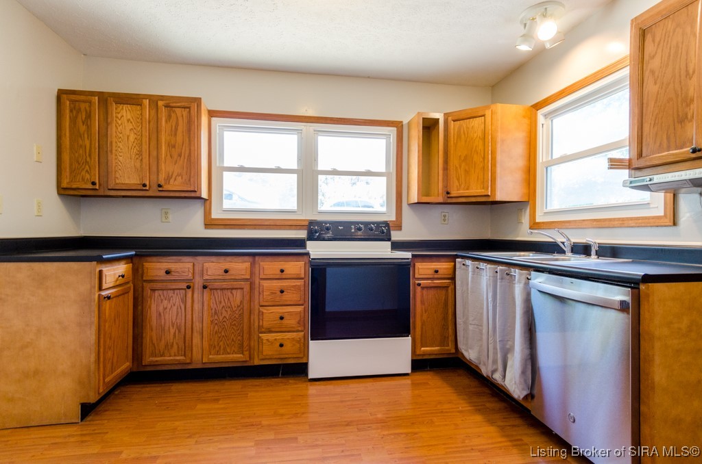 132 South Garrison Hollow Road Salem, IN 47167 - Photo 9 of 44