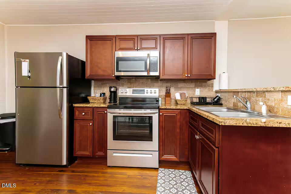 1507 Gunter Street Durham, NC 27707 - Photo 2 of 11 Gunter 3