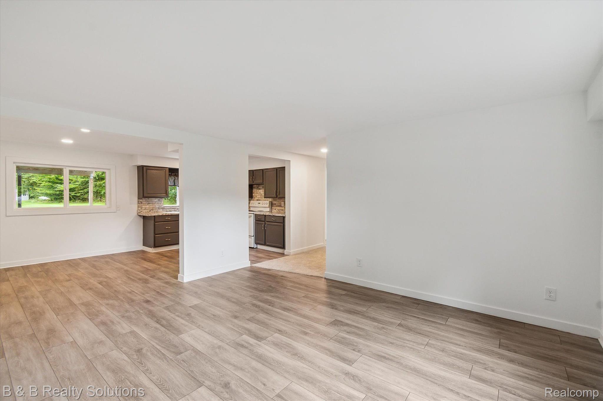 557 Barnes Lake Road Columbiaville, MI 48421 - Photo 27 of 64 Gallery Image 27