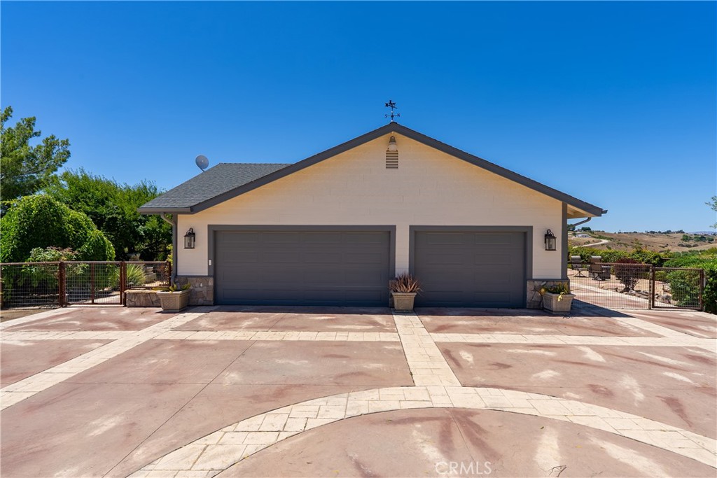 8580 Warren Road Paso Robles, CA 93446 - Photo 56 of 64 Gallery Image 56