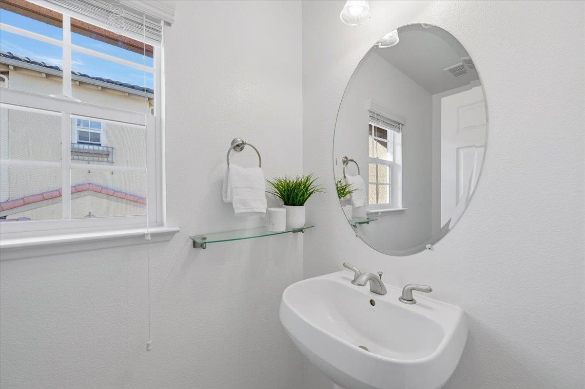 212 Boston Fern Common Fremont, CA 94539 - Photo 32 of 76