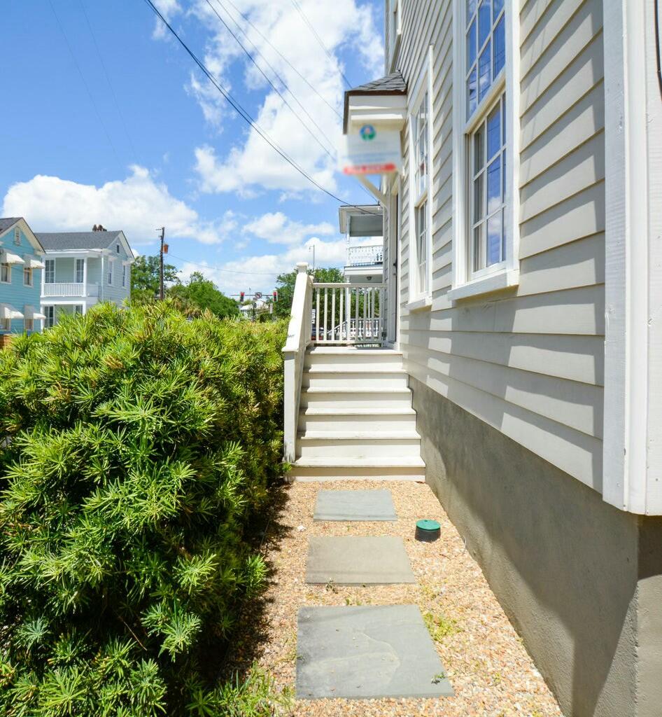 272 Coming Street, Unit D Charleston, SC 29403 - Photo 3 of 21 tempImagee0Vh4t