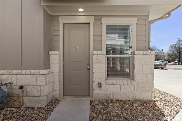 $1,625 | 2225 Katy Lane, Unit A, Georgetown, TX 78626