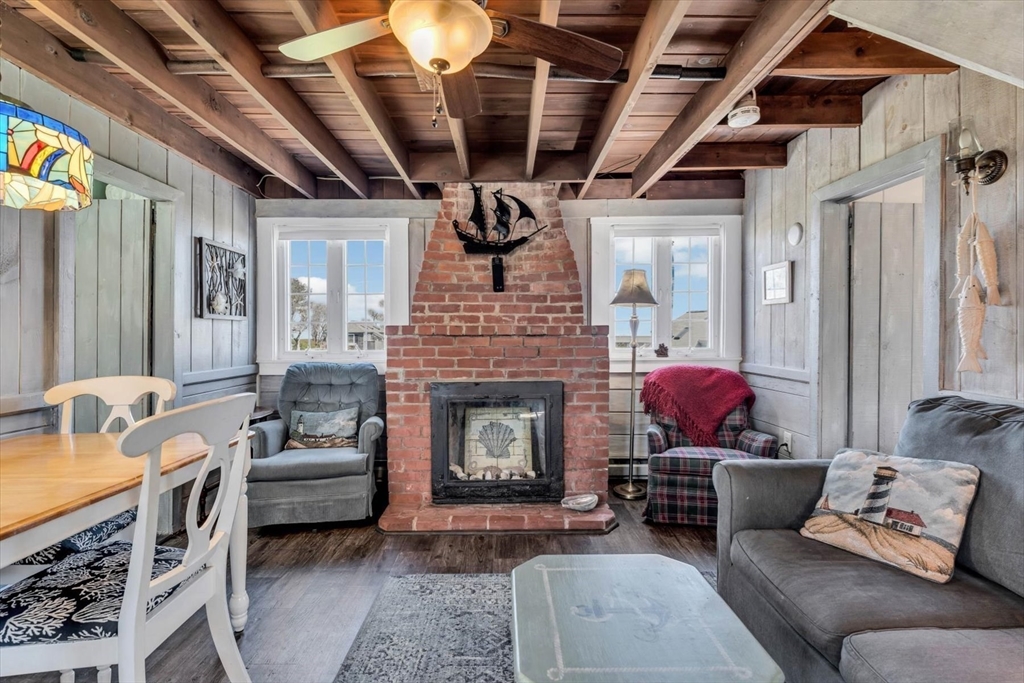 12 Van Duzer Road, Unit 8 Barnstable, MA 02675 - Photo 5 of 40