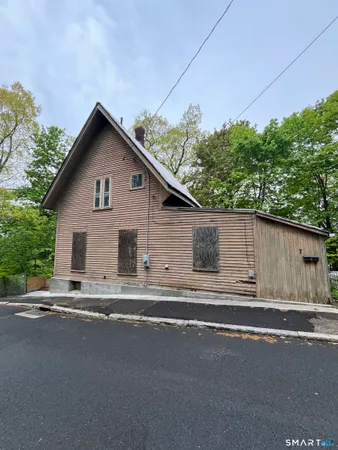 $110,000 | 7 Chestnut Street, Vernon, CT 06066