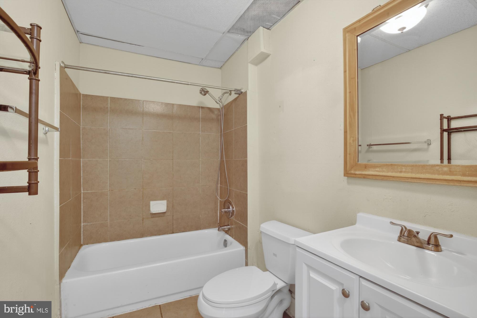 4034 Baring Street, Unit 2 Philadelphia, PA 19104 - Photo 13 of 20