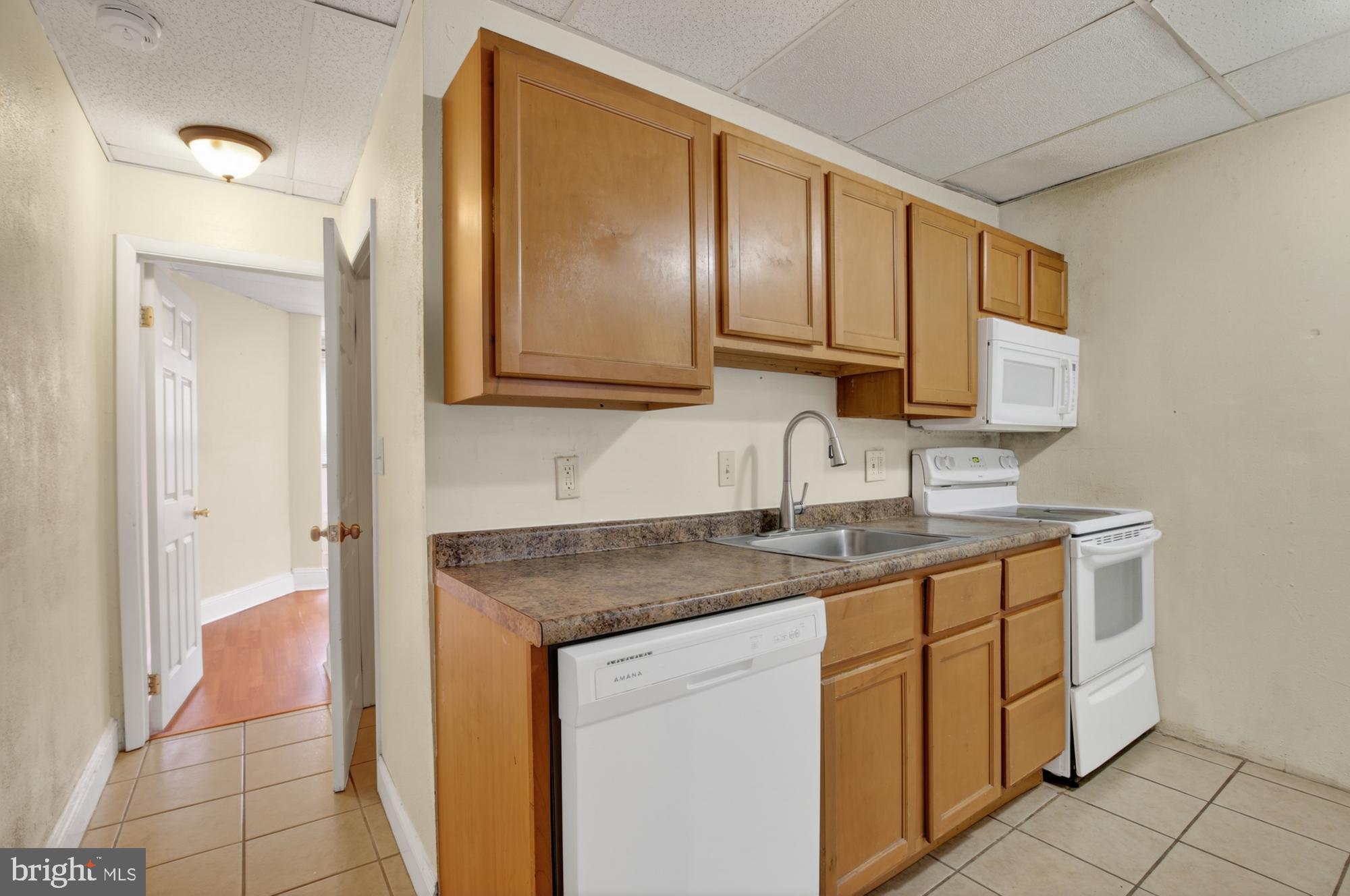 4034 Baring Street, Unit 2 Philadelphia, PA 19104 - Photo 3 of 20