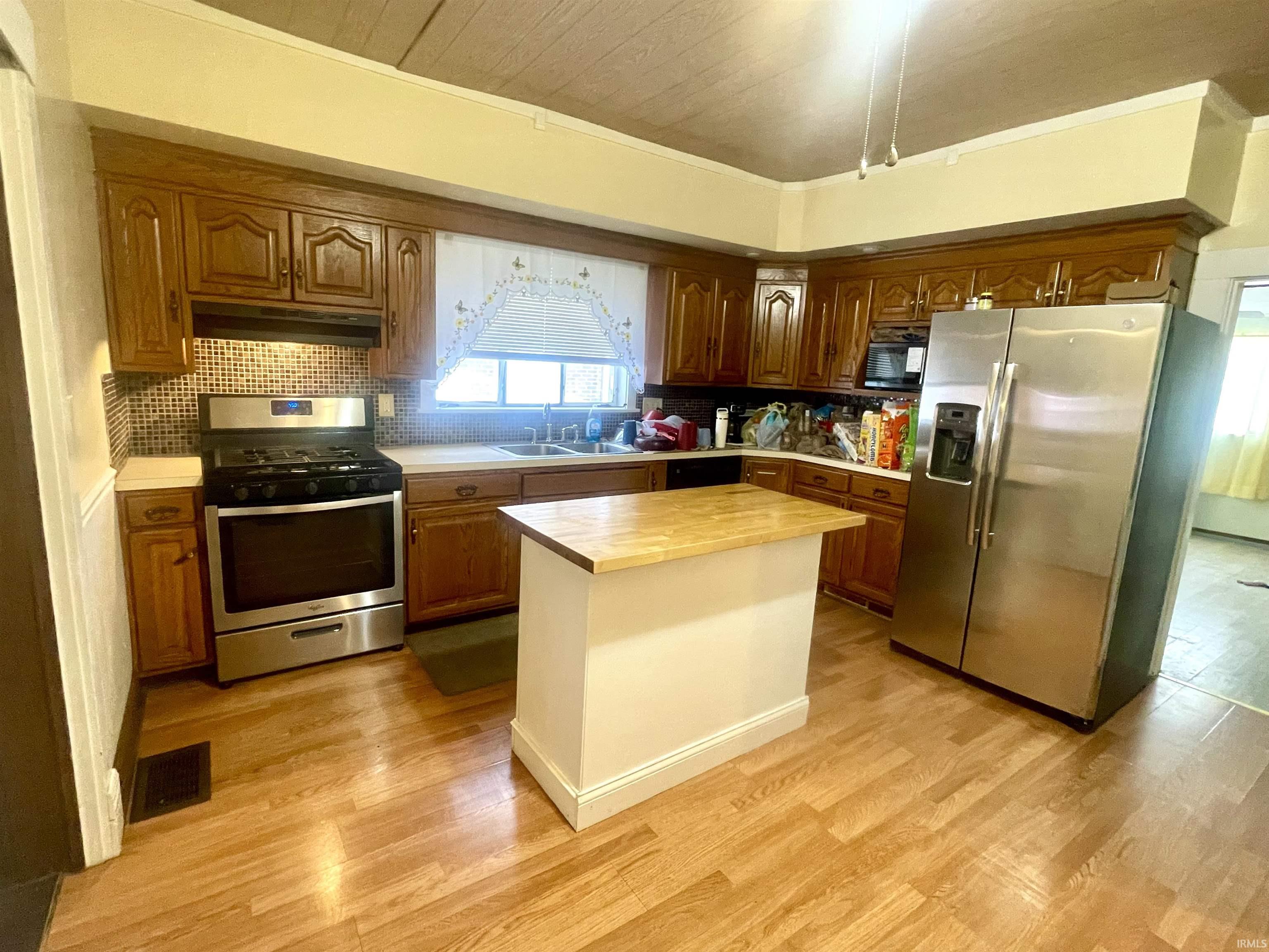 255 West Main Street Peru, IN 46970 - Photo 9 of 23