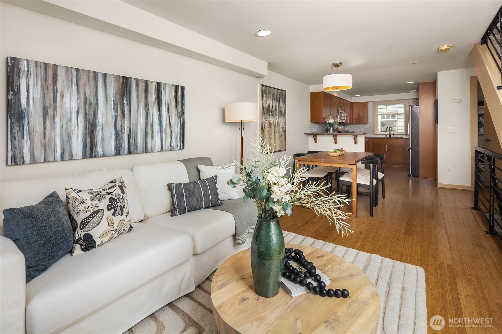 916 North 73rd Street, Unit A Seattle, WA 98103 - Photo 8 of 34