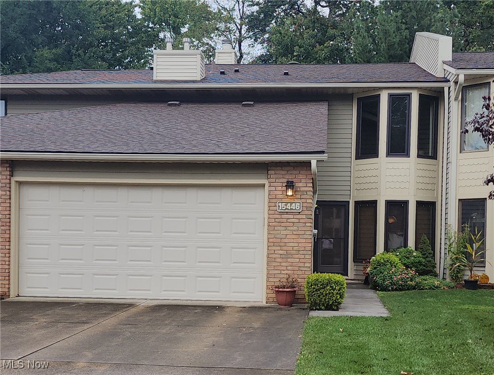 15446 Roxboro Drive Cleveland, OH 44130 - Photo 1 of 20 Front view of home