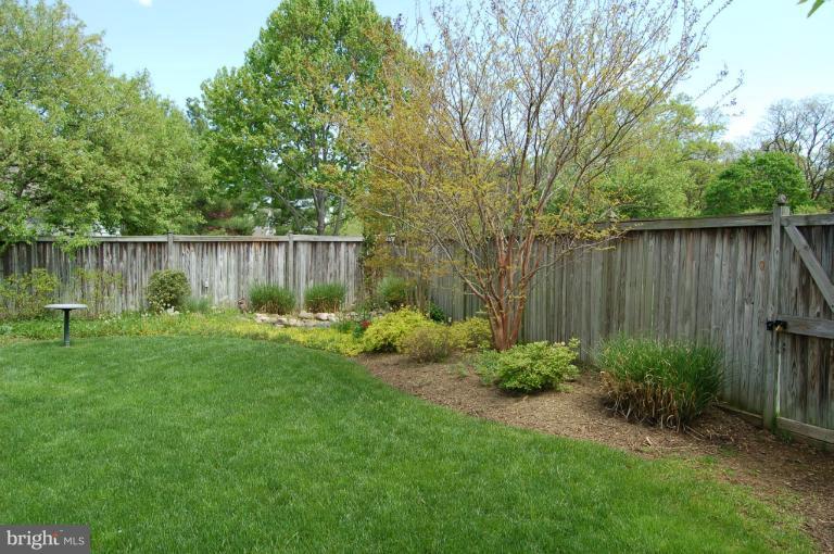 6601 Forsythia Street Springfield, VA 22150 - Photo 23 of 26 a garden view