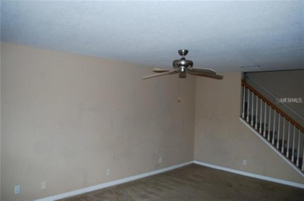 3419 Dragon View Court Valrico, FL 33594 - Photo 15 of 17 a view of a small space