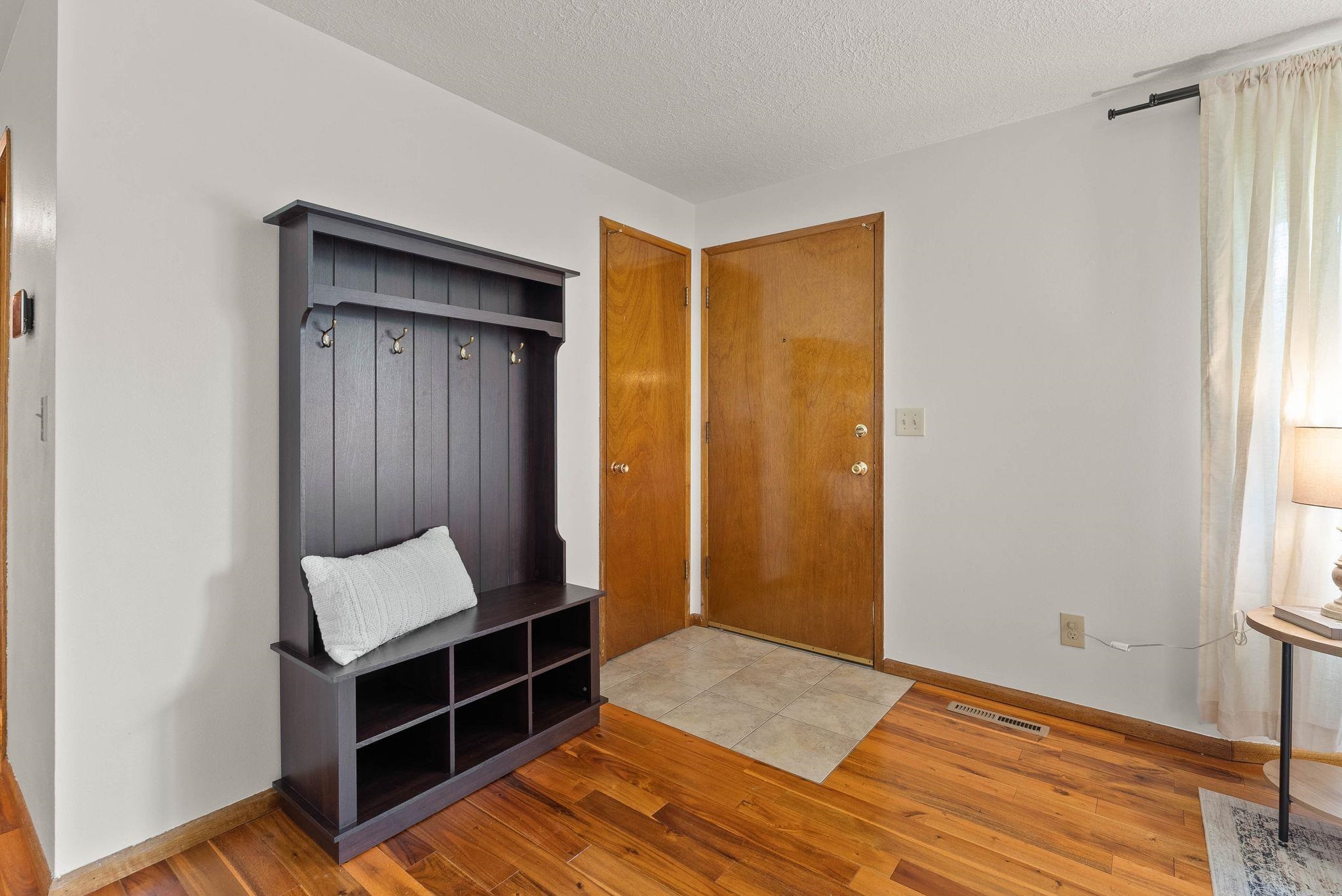 201 West Barnes Road Spokane, WA 99218 - Photo 7 of 40