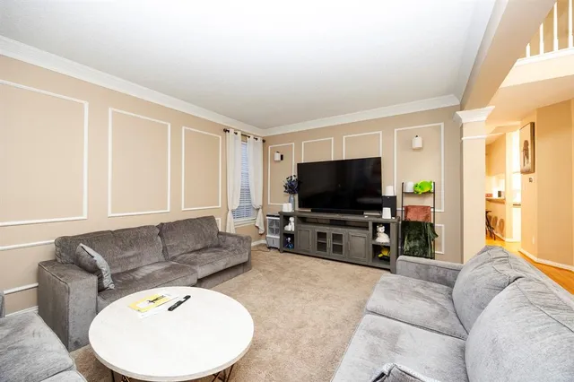 $5,995 | 2106 Hunter Pl Lane, Arlington, TX 76006