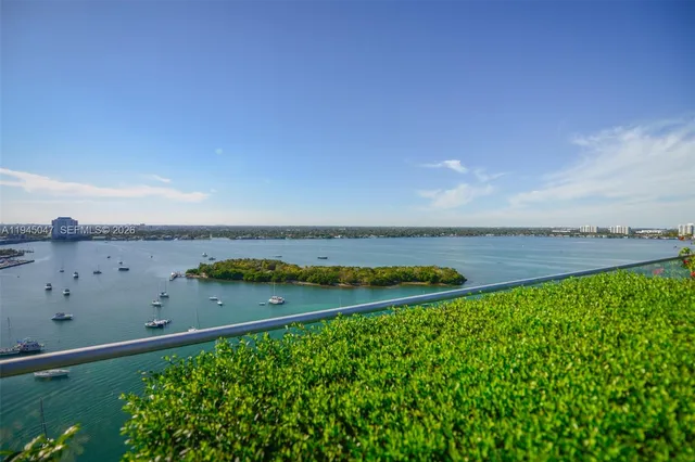 $6,500 | 7934 West Drive, Unit 1402, North Bay Village, FL 33141