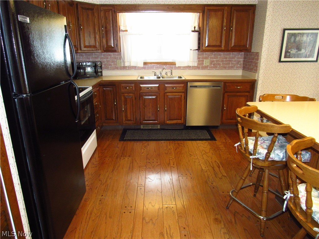 6480 State Road, Unit F14 Parma, OH 44134 - Photo 4 of 21 Gallery Image 4