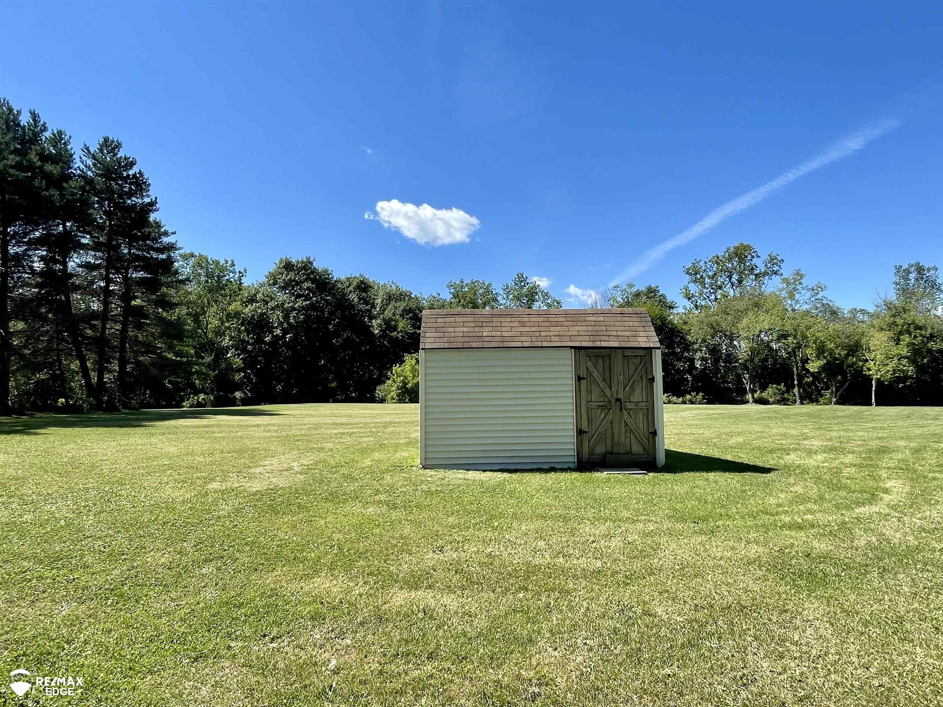 9282 Torrey Road Grand Blanc, MI 48439 - Photo 24 of 28