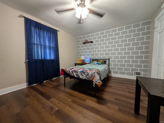 $166,000 | 710 Jefferson Street, Lawrenceville, IL 62439