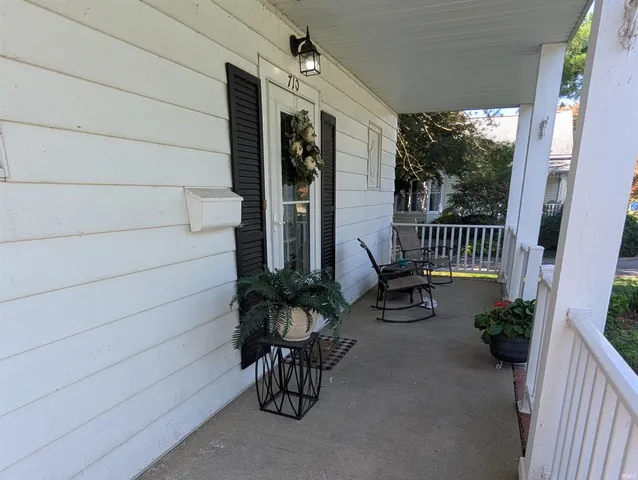 $166,000 | 710 Jefferson Street, Lawrenceville, IL 62439