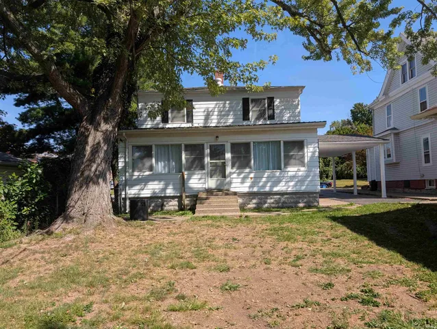 $166,000 | 710 Jefferson Street, Lawrenceville, IL 62439