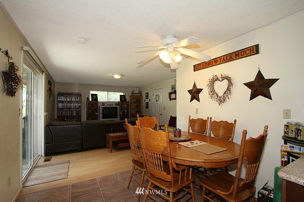 9223 Northeast 193rd Street Bothell, WA 98011 - Photo 6 of 15 Gallery Image 6