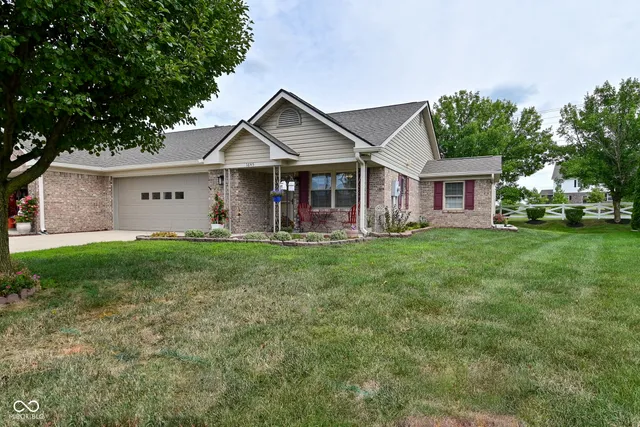 $240,000 | 1645 Vidalia Court, Greenwood, IN 46143