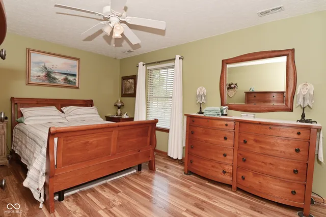 $240,000 | 1645 Vidalia Court, Greenwood, IN 46143