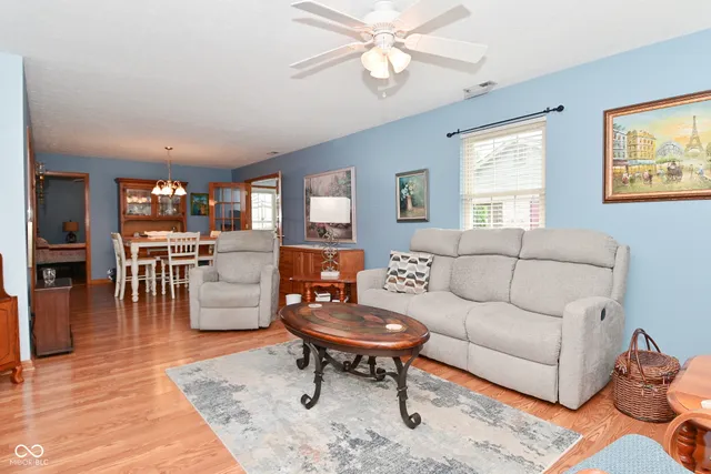 $240,000 | 1645 Vidalia Court, Greenwood, IN 46143