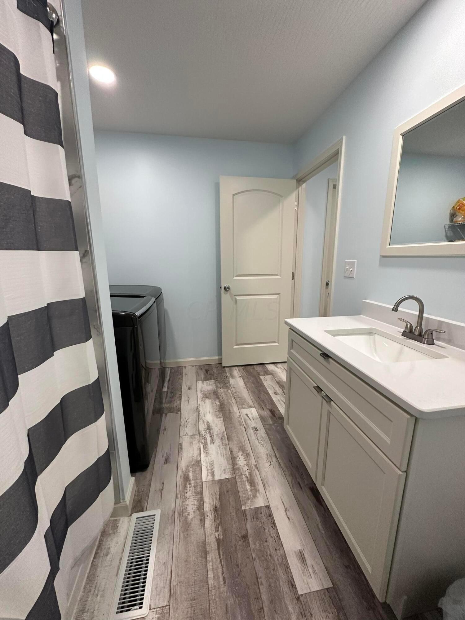 136 Phelps Road Columbus, OH 43207 - Photo 13 of 22 0F24A4A7-1CE8-4785-AF16-E909F104733B