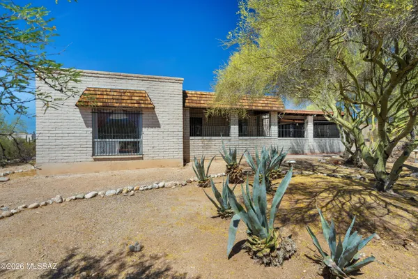 $450,000 | 1620 West Rudasill Road, Tucson, AZ 85704