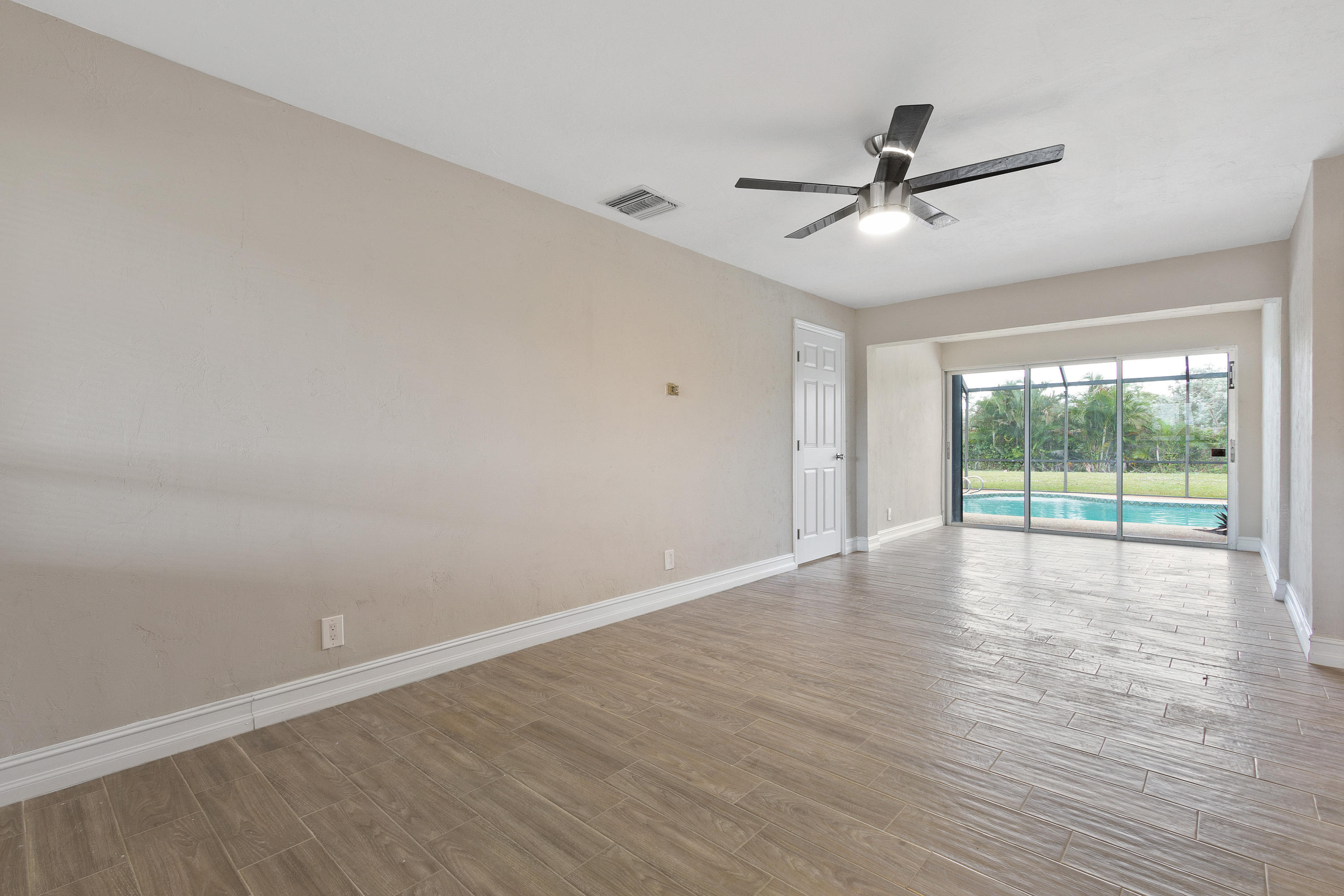 1910 High Ridge Road Lake Worth, FL 33461 - Photo 13 of 27 011-1910HighRidgeRd-LakeWorth-FL-full