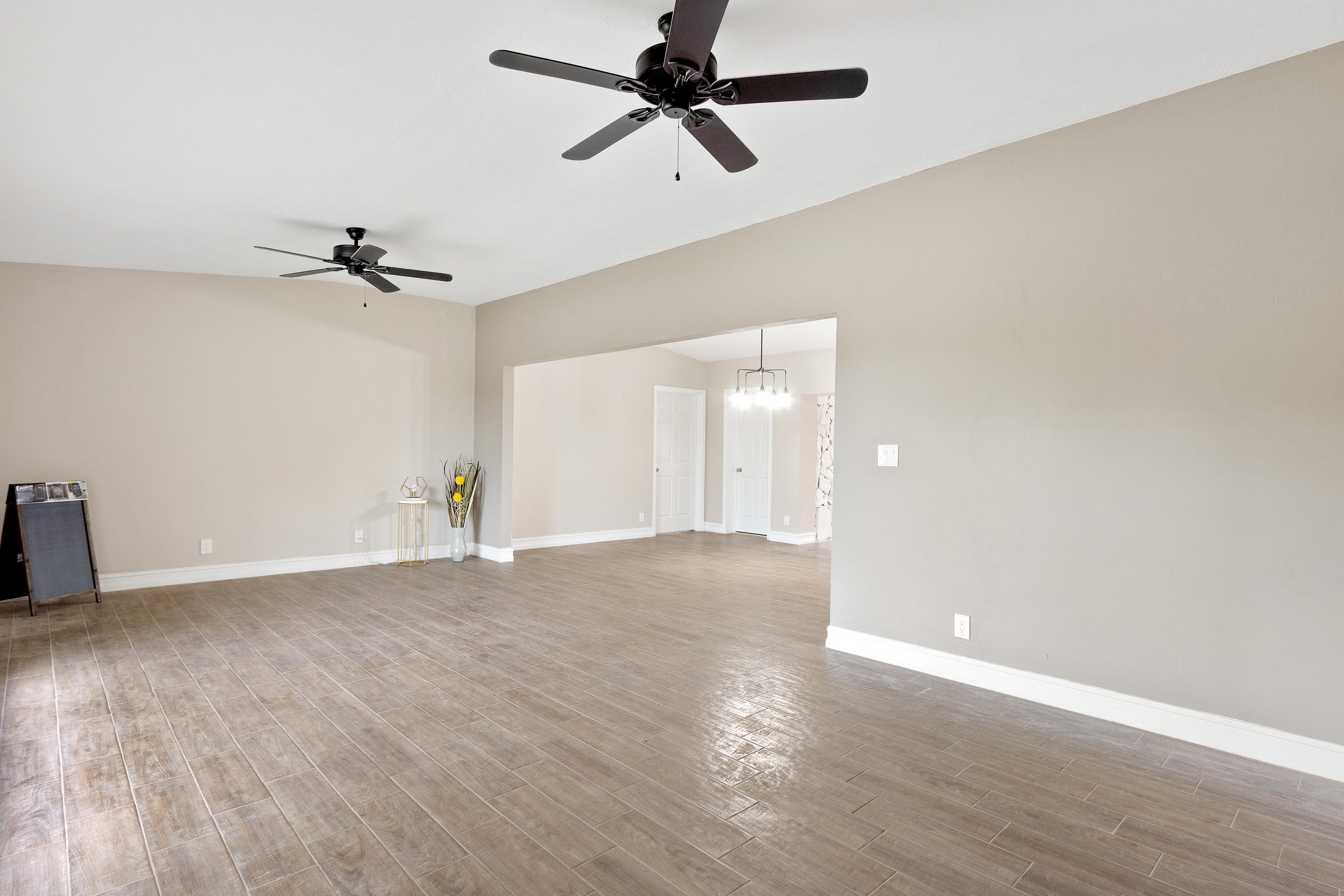 1910 High Ridge Road Lake Worth, FL 33461 - Photo 17 of 27 015-1910HighRidgeRd-LakeWorth-FL-full