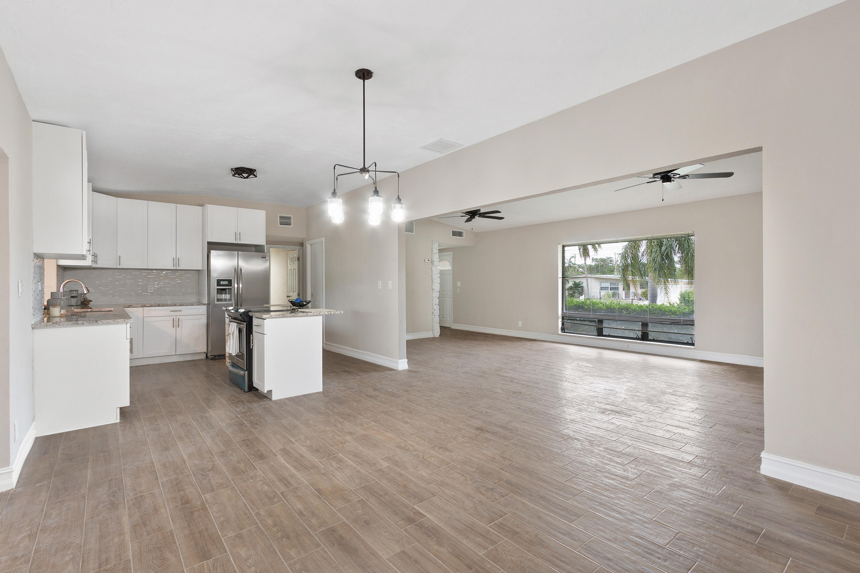 1910 High Ridge Road Lake Worth, FL 33461 - Photo 6 of 27 017-1910HighRidgeRd-LakeWorth-FL-full