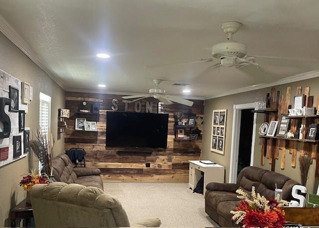 130 Castleman Circle Hewitt, TX 76643 - Photo 8 of 13 a living room with furniture and a flat screen tv