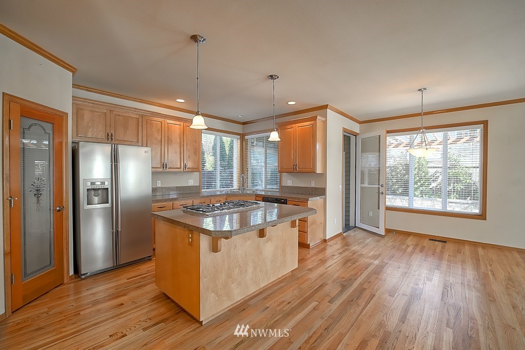 3731 207th Place Southeast Bothell, WA 98021 - Photo 3 of 24