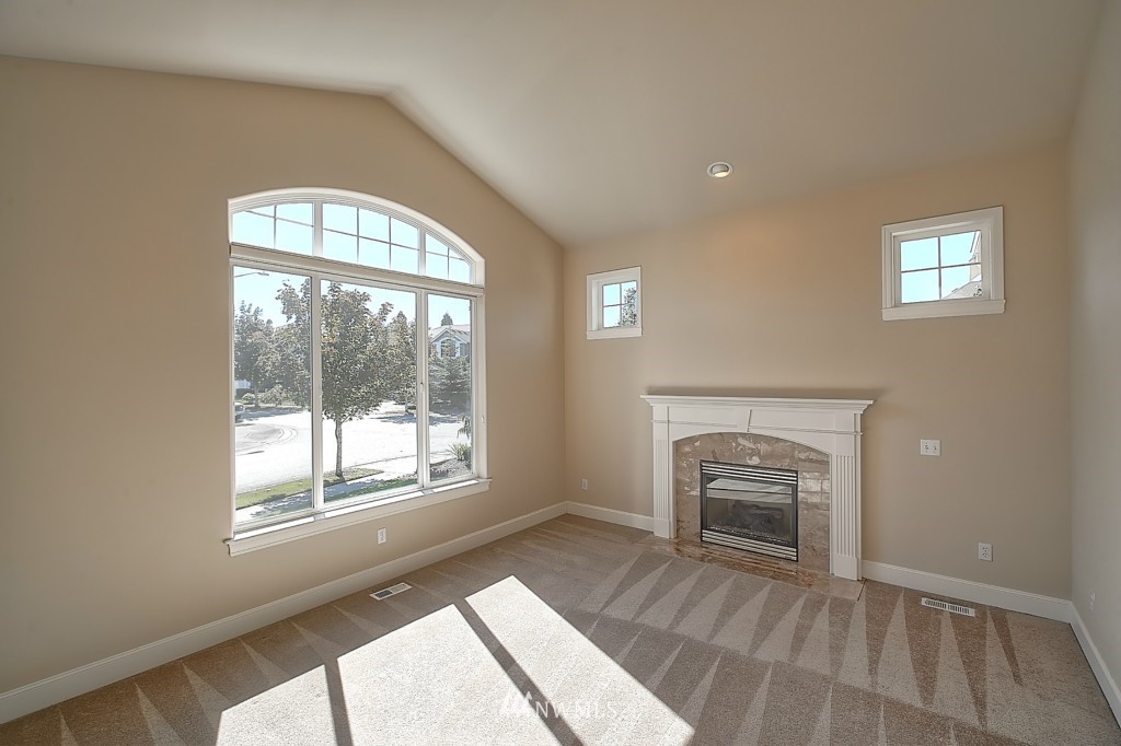 3731 207th Place Southeast Bothell, WA 98021 - Photo 8 of 24
