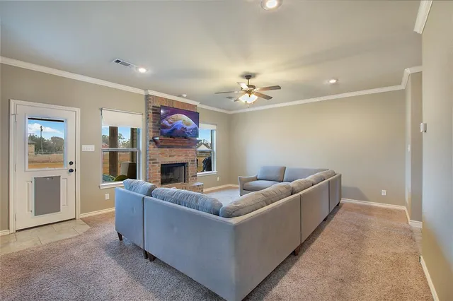 $325,000 | 6 Starview Drive, Star Harbor, TX 75148