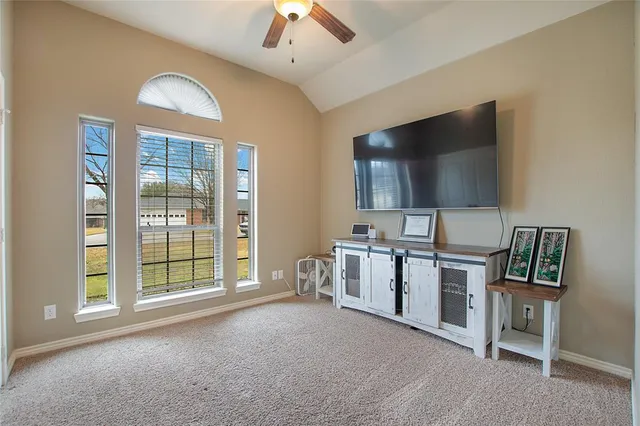 $325,000 | 6 Starview Drive, Star Harbor, TX 75148