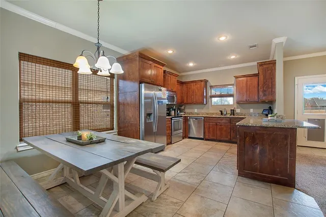 $325,000 | 6 Starview Drive, Star Harbor, TX 75148