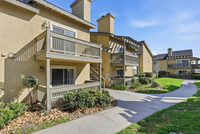 $420,000 | 145 West El Norte Parkway, Unit 112, Escondido, CA 92026