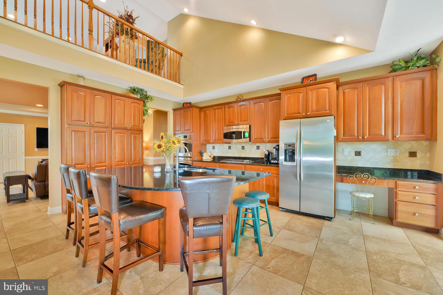 19 Shoemaker Road Manalapan, NJ 07726 - Photo 15 of 45 Gallery Image 15