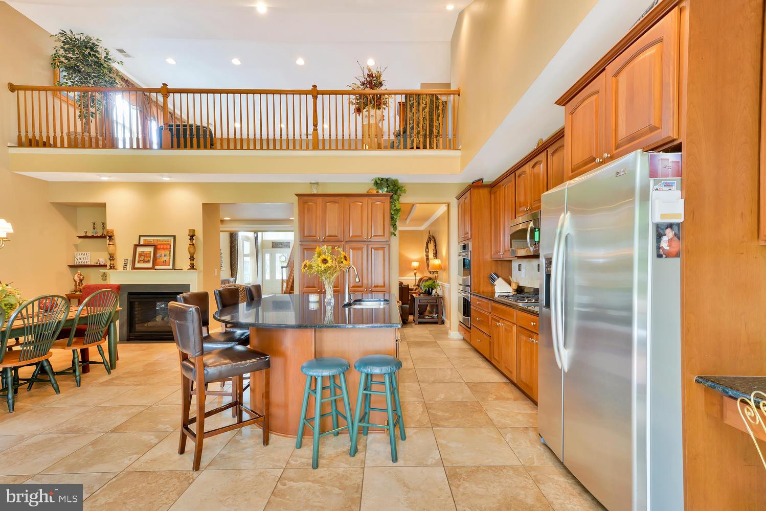 19 Shoemaker Road Manalapan, NJ 07726 - Photo 16 of 45 Gallery Image 16